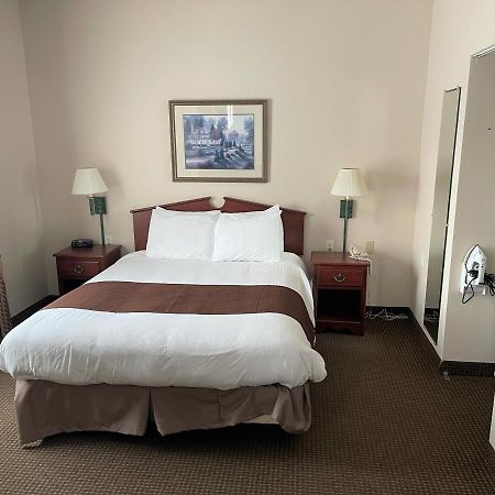 River Hills Hotel- Mankato Luaran gambar