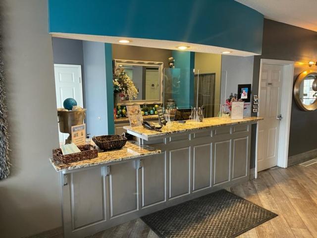 River Hills Hotel- Mankato Luaran gambar